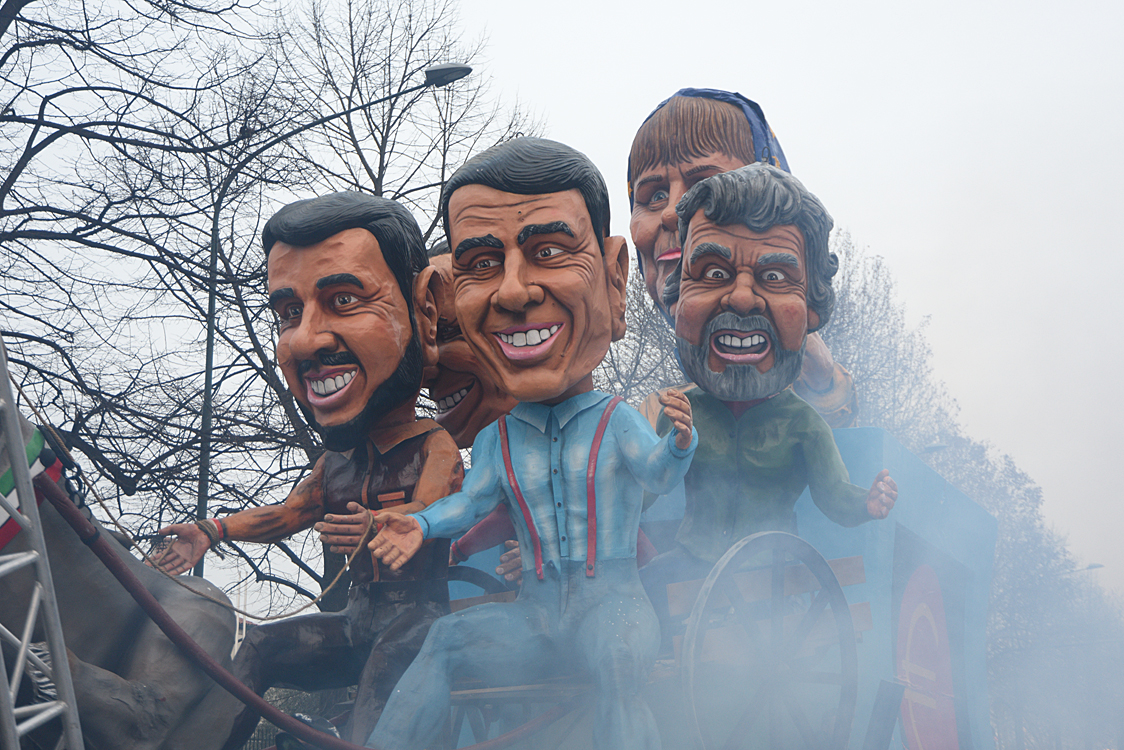 Sfilata carri Carnevale di Torino_343.jpg
